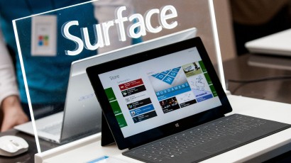 Surface Power Cover Finally Ships March 19, 70% More Battery Life for $200