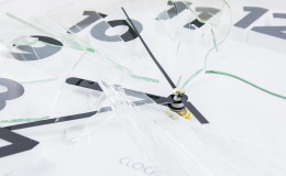 broken-clock
