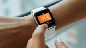 change default card apple pay watch