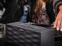 Jambox 2.0 Update Adds Battery Life, Reduces Dropouts