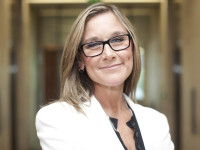 Apple Hires Burberry’s Angela Ahrendts to Head Retail Operations