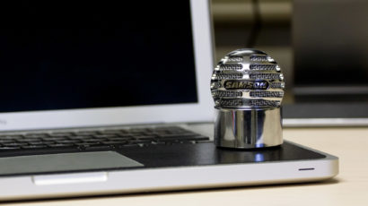 The Samson Meteorite is a Cheap and Slick Way to Upgrade Your Recording Quality