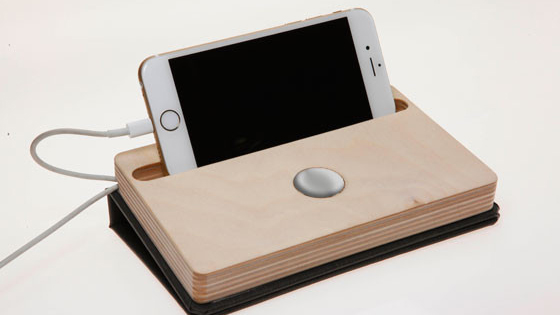 dodocase iPhone apple watch dock